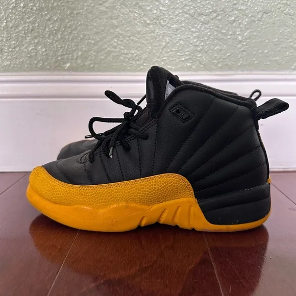 JORDAN 12’s 2Y