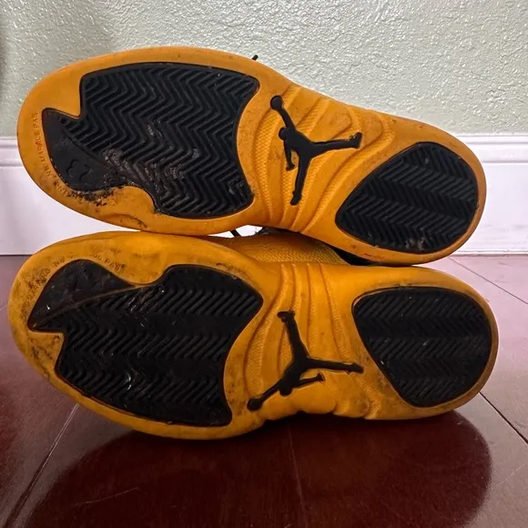 JORDAN 12’s 2Y