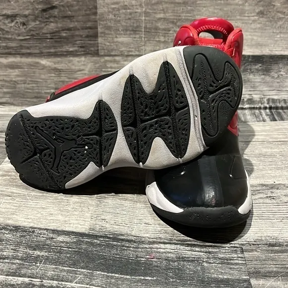 Jordan Drip 23 Rain Boots Kids Size 13C CT5798-06 UPC 00195244732449‎ Black/Red