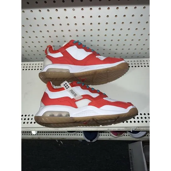 Jordan MA2 Chile Red Mens Casual Athletic Lifestyle Shoes Size 9.5 CV8122-600