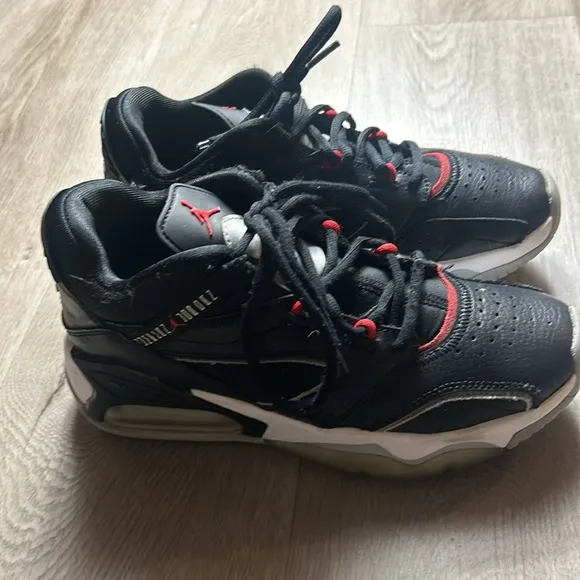 Jordan Point Lane Sneakers EUC