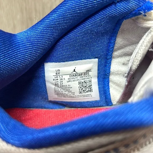 Jordan Point Lane Sneakers EUC