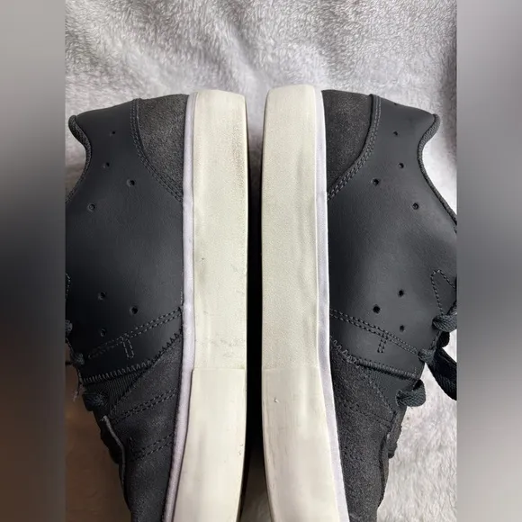 Jordan Series DN1856-063 Mens 10 Low Top Shoe Anthracite Gray Basketball Casual