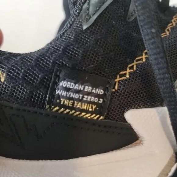 Jordan Why Not Zer0.3 “The Family” Black/Metallic Gold-White Size 2.5 Y Sneakers