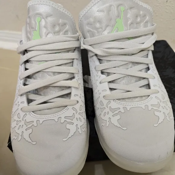 Jordan Zion 3 sneakers