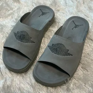 Jordan Modero Slide ‘Mica Green’