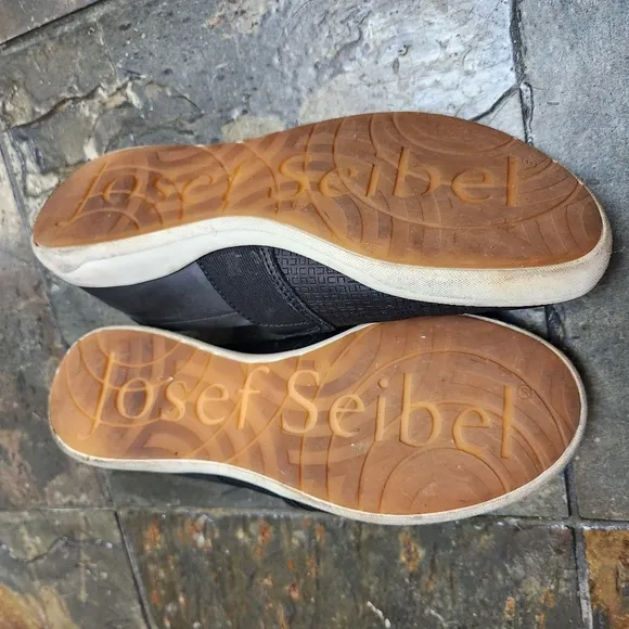 Josef Siebel slip-on sneakers 👟