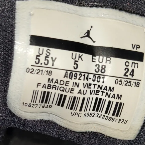 J🏀RDAN Sneakers