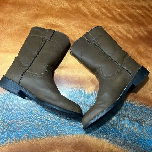 Justin Boots Basics Brown Leather Cowboy Boots size 9.5