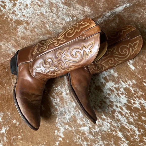 Justin Men’s Cowboy boots