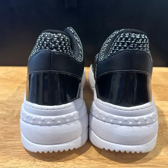 Karl Lagerfield Paris Women’s Shoes Size 8.5M Athletic Workout Running