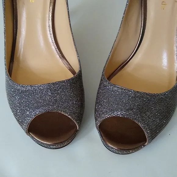 Kate Spade gold silver glitter peep toe stiletto heels 7