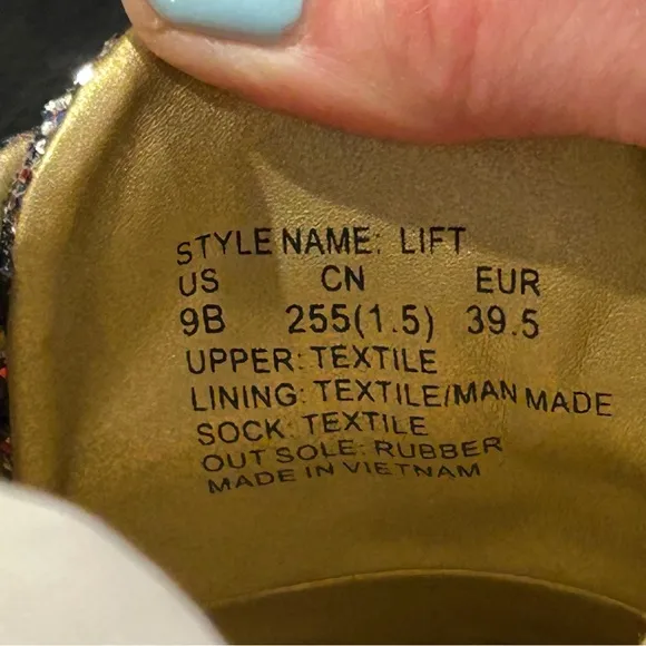 Kate Spade Lift Sneakers Womens 9 B glitter sneakers New York
