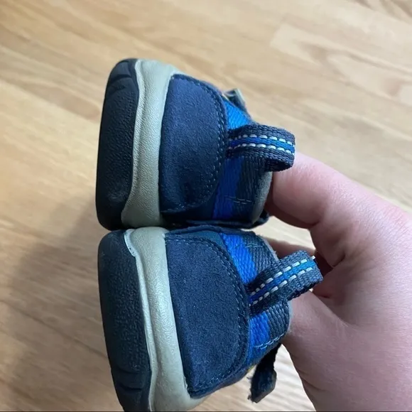 Keen Blue Sandals Sz 10 Kids Boys Washable Outdoors Caged