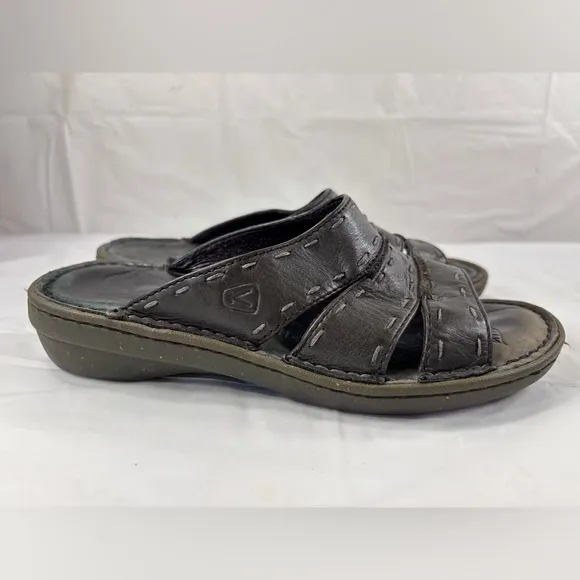Keen Cush Black Leather Slide in Sandals size 8