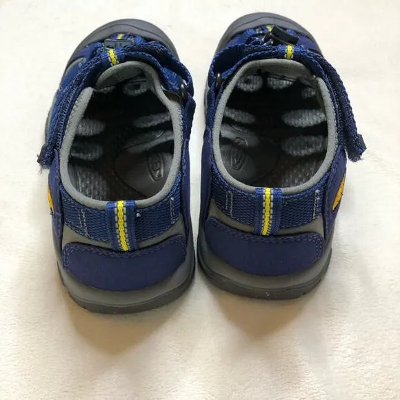 Keen Newport H2 blue gray kids sandals size US 2 brand new NIB