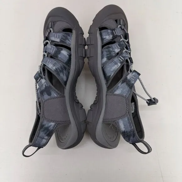 Keen Newport H2 Closed Toe Outdoor Hiking Sandals Shoes 1027123 Mens size 10.5