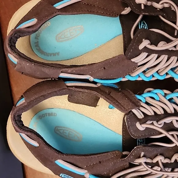 Keen Uneek Two Cords and a Sole Sandals sz 11.5