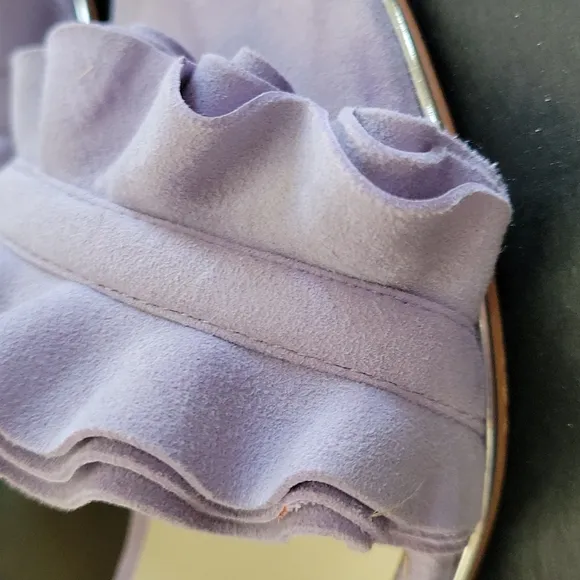 KENNETH 💜 COLE HEELS