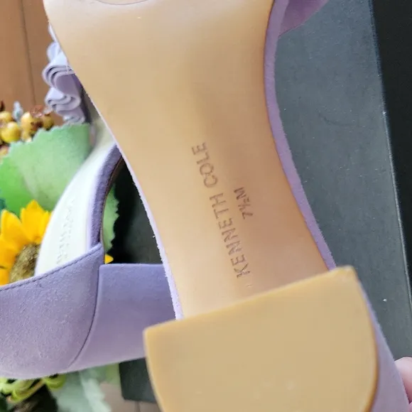 KENNETH 💜 COLE HEELS