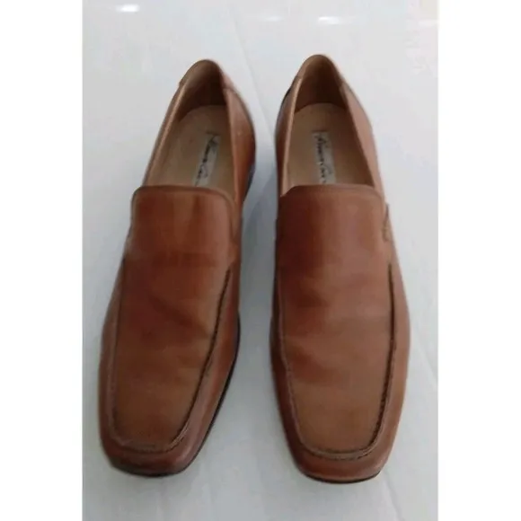 Kenneth Cole Leather Loafers Dress Shoes Slip On Comfort Brown Size?
