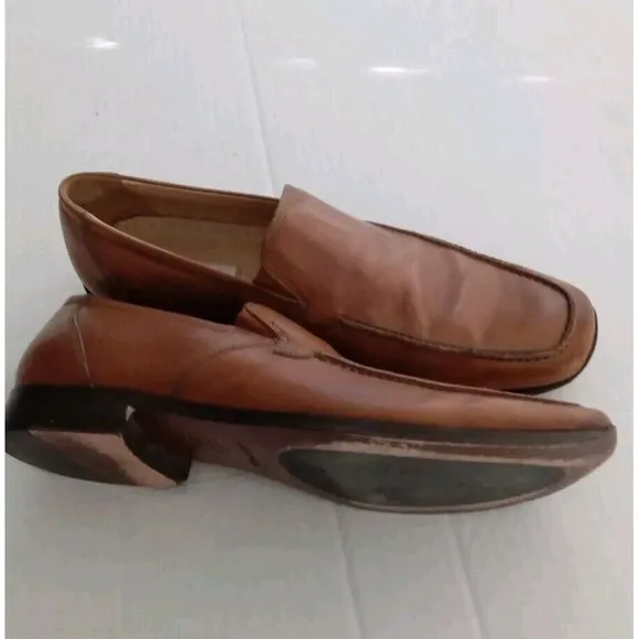 Kenneth Cole Leather Loafers Dress Shoes Slip On Comfort Brown Size?