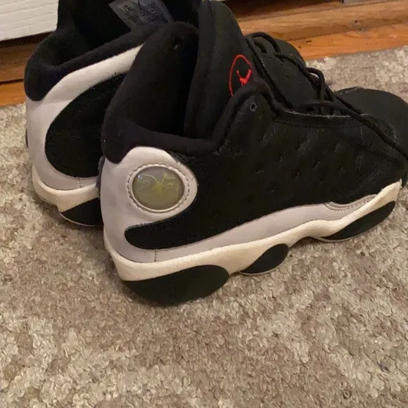 Kids JORDANS SIZE 13C - leather