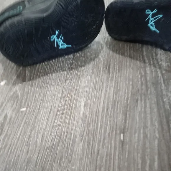 😍Kids Nike Kyrie 6 Unisex Nike sneakers😍