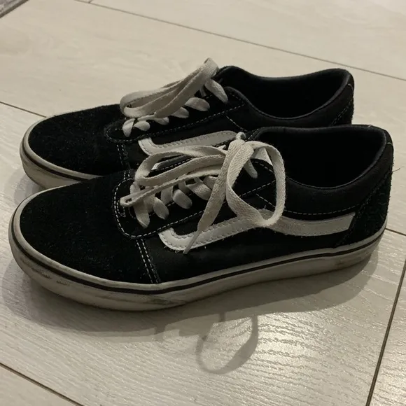 Kids (Youth) Sneakers 2 pairs