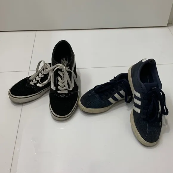 Kids (Youth) Sneakers 2 pairs