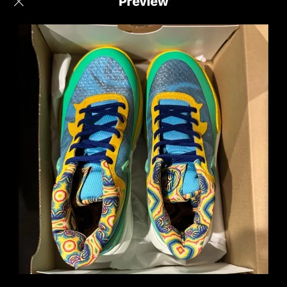 Kyrie 8 GO SE (PS) Nike Baltic Blue Multi Color Youth 1.5 NIB ✨