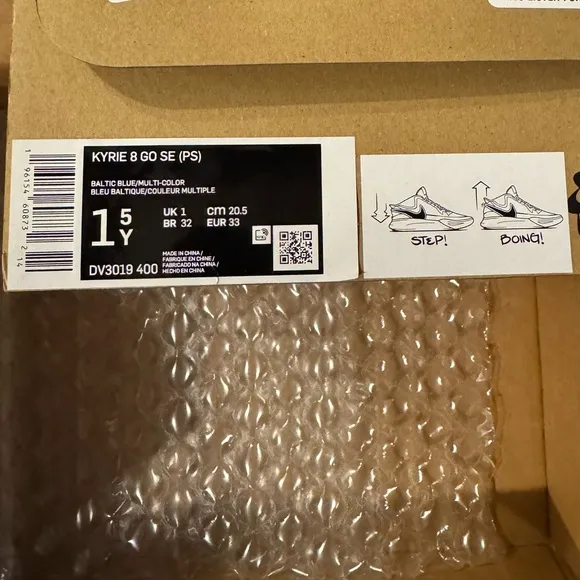 Kyrie 8 GO SE (PS) Nike Baltic Blue Multi Color Youth 1.5 NIB ✨