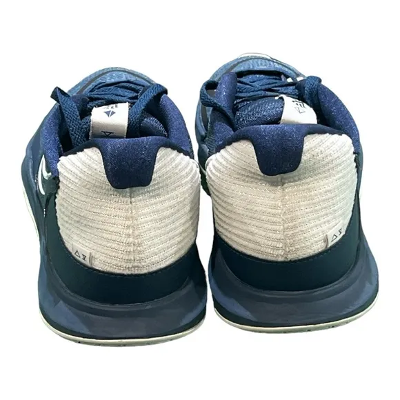 Kyrie Low 5 Midnight Navy/White Mens Sneakers. Size 11