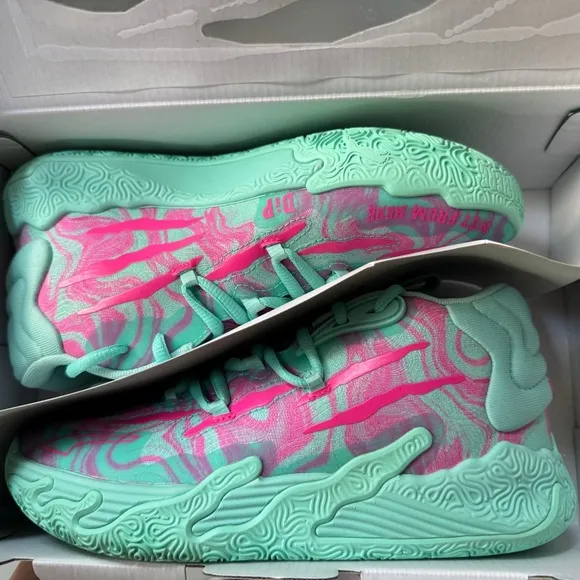 Lamelo Ball teal and pink sneakers #lamelo