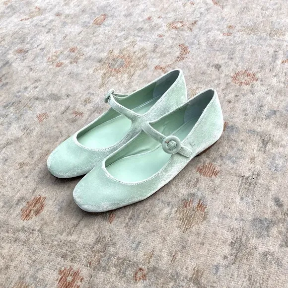 Larroude Blair Plush Mary Jane Ballet Flats Shoes Sz 6