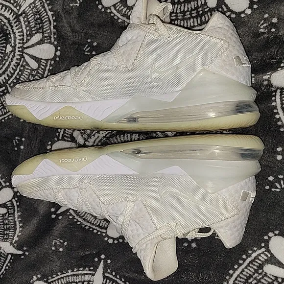 LEBRON 17 LOW WHITE CAMO NIKE ZOOM BASKETBALL SHOES 12.5