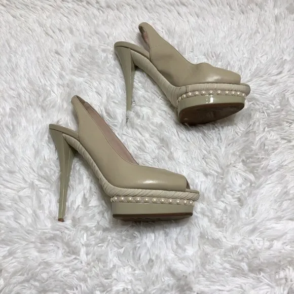 Lesilla Womens Shoes 40 Pearl Embellished Heels