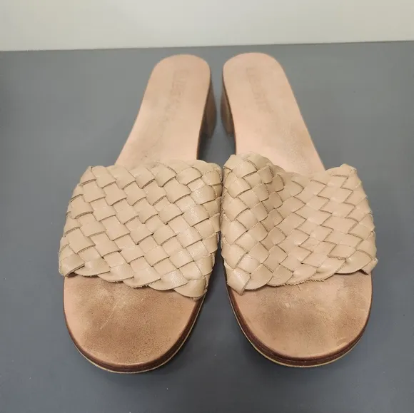 Liberte Santorini Woven leather block heel sandals Tan Cream Sz 11