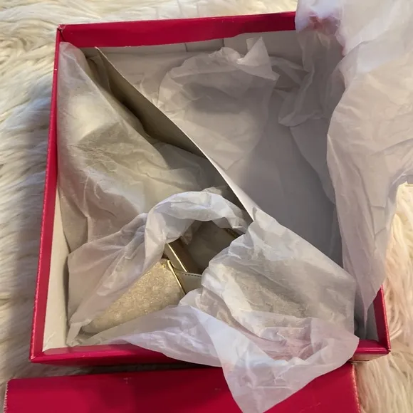 Lilly Pulitzer Embellished Amber Lynn Sandals size 9 brand new with box