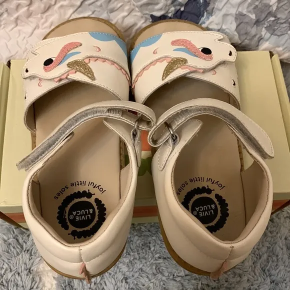 Livie and Luca Dragon sandals size 1
