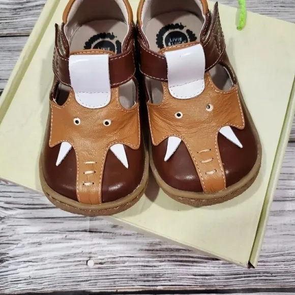 Livie and Luca Elephant Sandals NIB