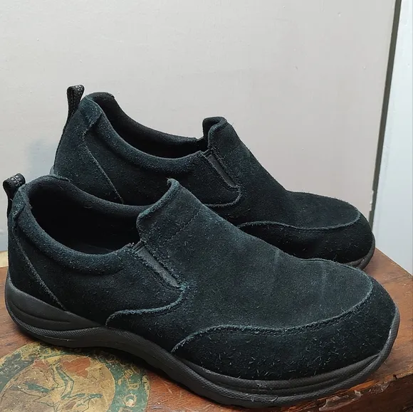 L.L. Bean black suede slip on Men's Shoes Size 10.5