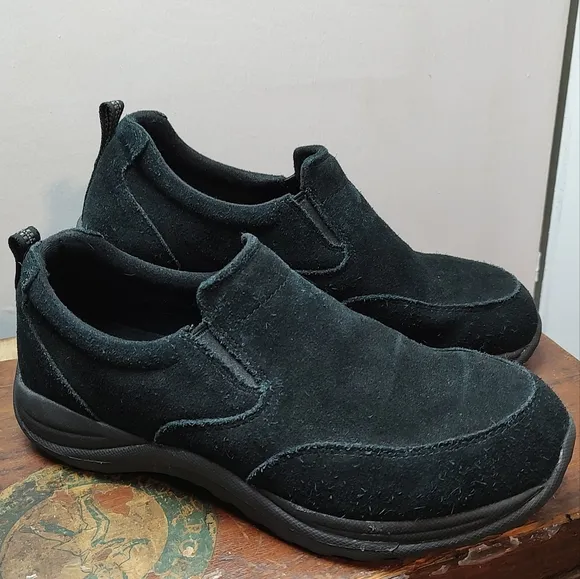 L.L. Bean black suede slip on Men's Shoes Size 10.5