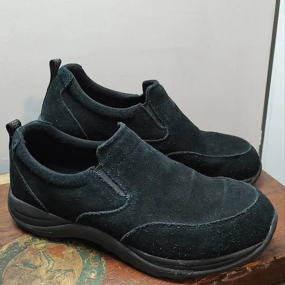 L.L. Bean black suede slip on Men's Shoes Size 10.5