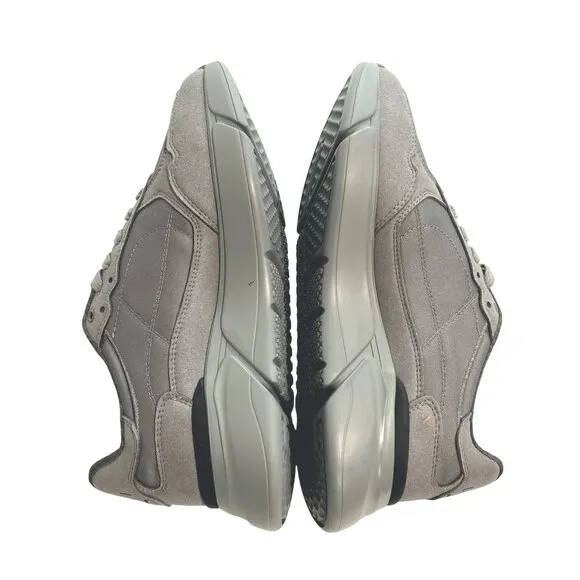 LOCI Echo Sneakers in Grey