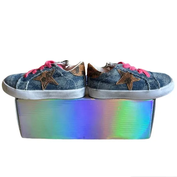 LOLA   THE BOYS | Girls Neon Pink Denim Animal Print Star Sneakers | Sz 8C (24)