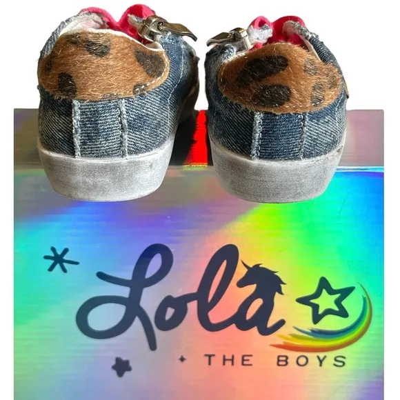 LOLA   THE BOYS | Girls Neon Pink Denim Animal Print Star Sneakers | Sz 8C (24)