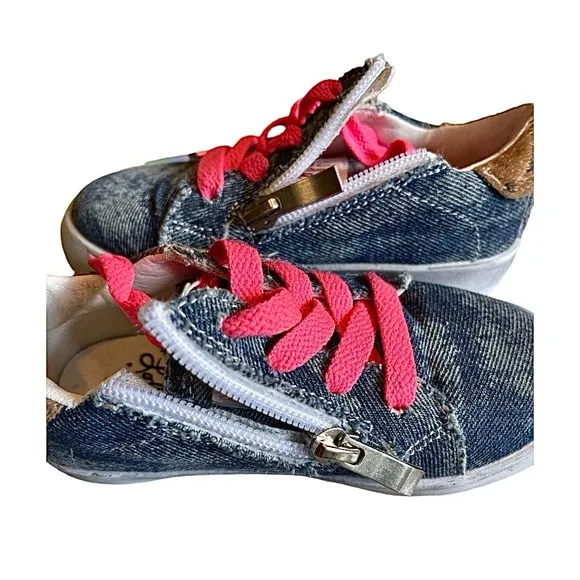 LOLA   THE BOYS | Girls Neon Pink Denim Animal Print Star Sneakers | Sz 8C (24)