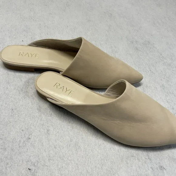 Lot 2 RAYE Women's Size 8.5 Mules Flats Shoes