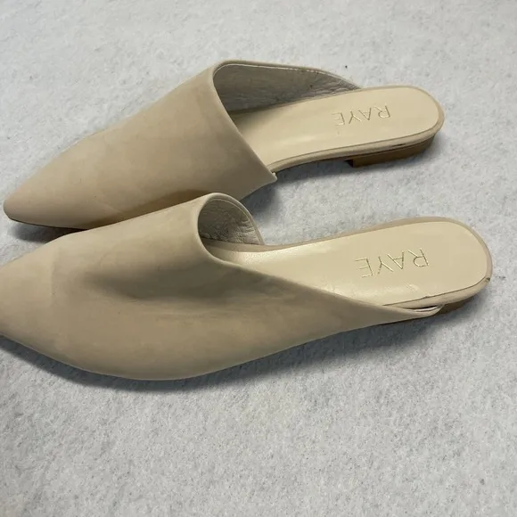 Lot 2 RAYE Women's Size 8.5 Mules Flats Shoes